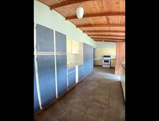 5 BEDROOM HOUSE FOR SALE IN SASOLBURG EXT 15